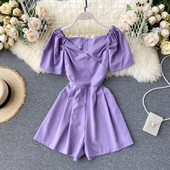 Modern női overall spitz nyakkivágással és cipzárral