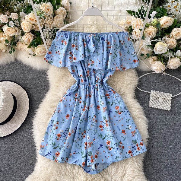 Langetatud varrukatega ja lillelise trükiga naiste kombinesoon