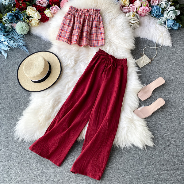 Női korszerű szett hosszú nadrágból és felsőből