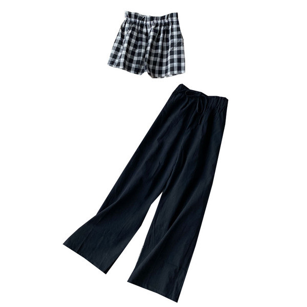 Női korszerű szett hosszú nadrágból és felsőből