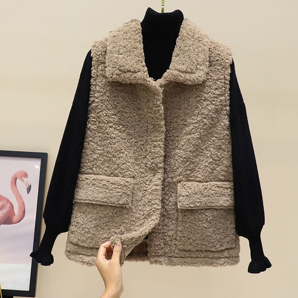 Γυναικείο πουκάμισο με κουμπιά και τσέπες