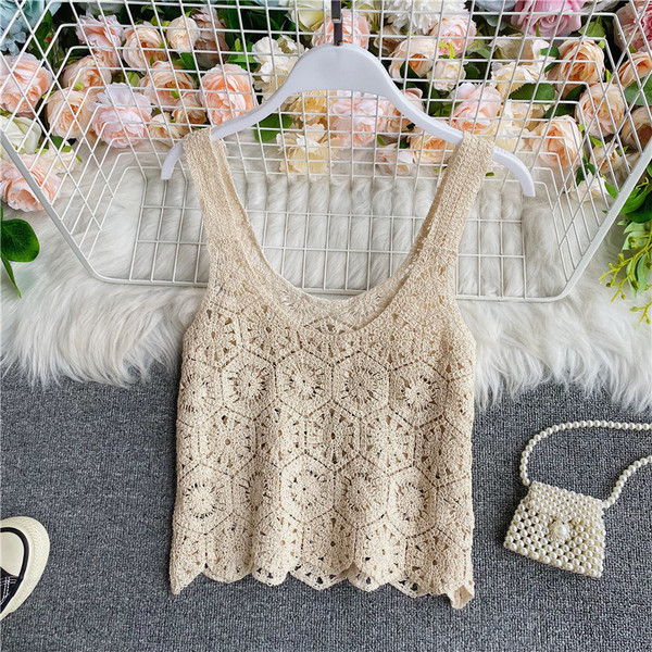 Moodne naiste kootud ovaalse kaelusega topp