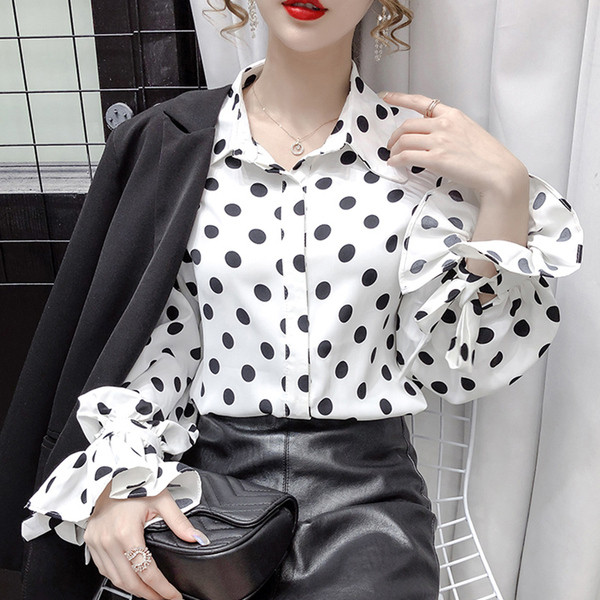 Naiste täpiline klassikalise krae ja pikkade varrukatega särk