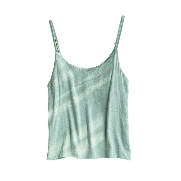 Naiste vabaaja õhukeste rihmadega tavaline mudel