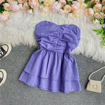 Praegune naiste topp ilma rihmadeta tavaline mudel