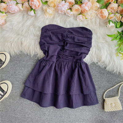 Praegune naiste topp ilma rihmadeta tavaline mudel