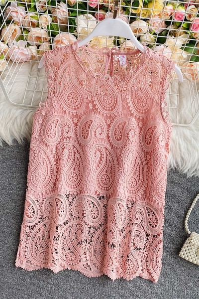 Stílusos, hosszú női felső ovális nyakkivágással