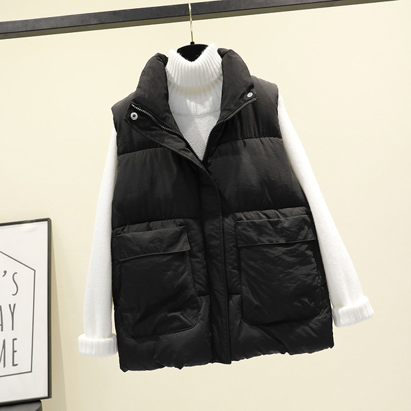 Alkalmi női mellény hímzéssel és cipzárral