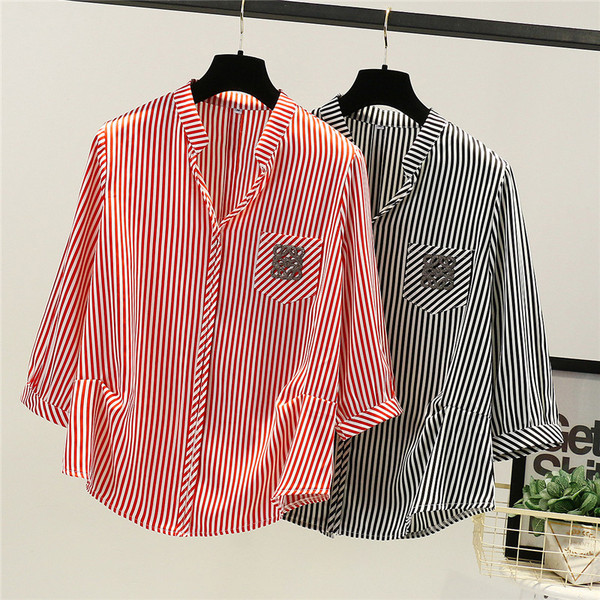 Csíkos női ing zsebbel és 7/8-as ujjal