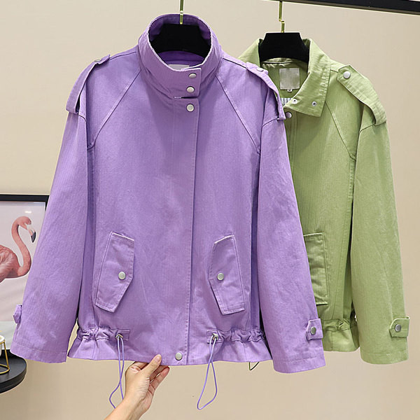 Naiste vabaaja jakk taskute ja lipsudega mitmes värvitoonis