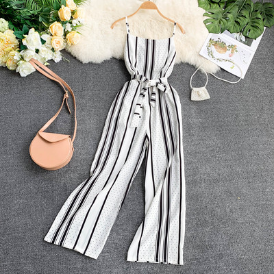 Hosszú női overall vékony pánttal és övvel