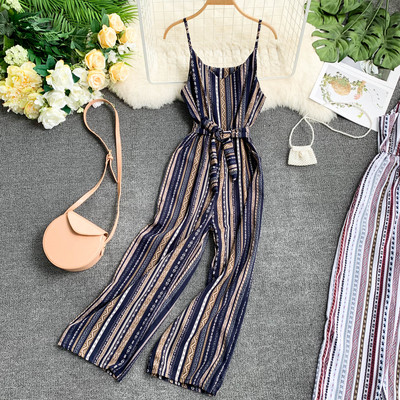 Hosszú női overall vékony pánttal és övvel