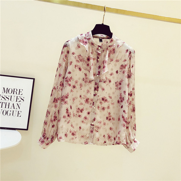 Aktuális női ing ovális gallérral, virágmintával