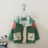 Moderna bērnu jaka ar uzrakstiem un saitēm - zēniem