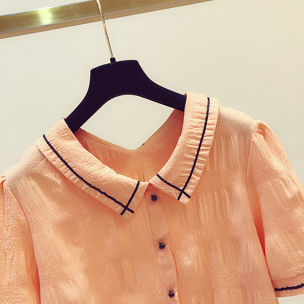 Sieviešu krekls ar īsām piedurknēm un pogām vairākās krāsās