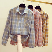 Stílusos női ing klasszikus gallérral és gombokkal, három színben