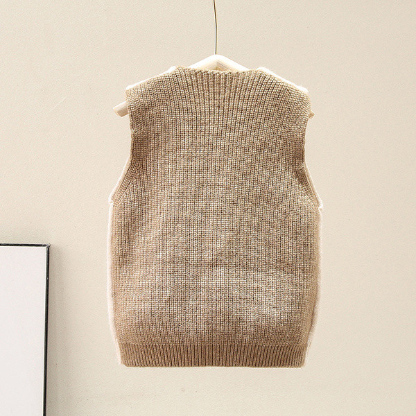 Modern gyerekmellény fiúknak zsebekkel