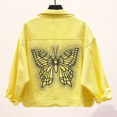 Női alkalmi kabát zsebekkel és rátéttel