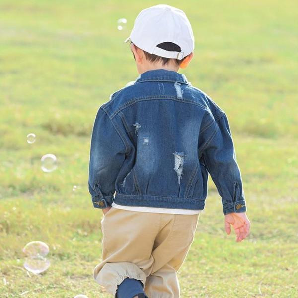 Moderna bērnu džinsa jaka ar pogām