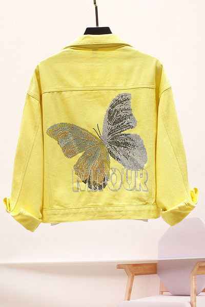 Σύγχρονο γυναικείο μπουφάν με γυαλιστερή απλικέ σε σχήμα πεταλούδας