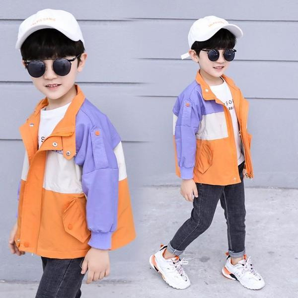 Pavasara bērnu jaka ar rāvējslēdzēju un pogām