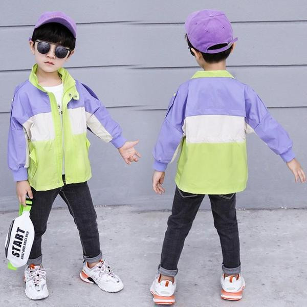 Pavasara bērnu jaka ar rāvējslēdzēju un pogām