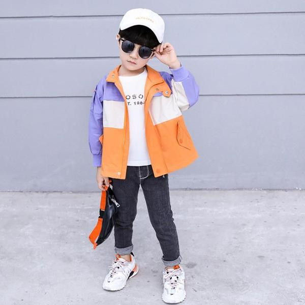 Pavasara bērnu jaka ar rāvējslēdzēju un pogām