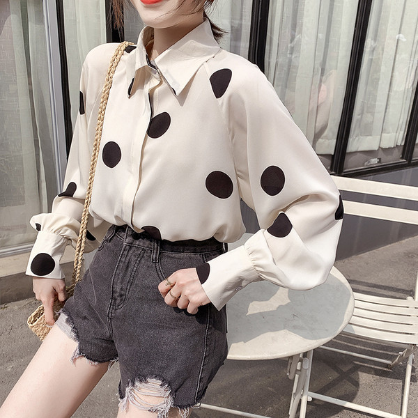 Sieviešu ikdienišķs punktveida krekls ar garām piedurknēm