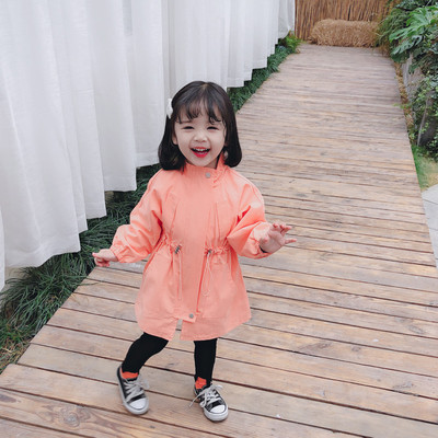 Μοντέρνο παιδικό μπουφάν με κορδόνια για κορίτσια