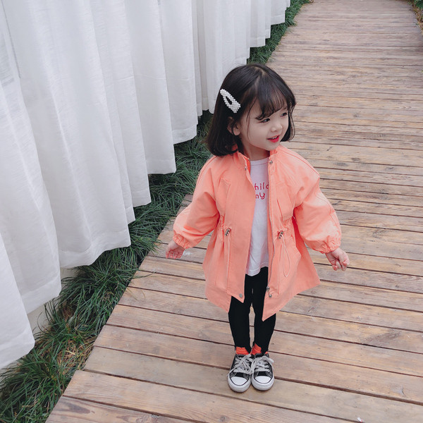 Μοντέρνο παιδικό μπουφάν με κορδόνια για κορίτσια