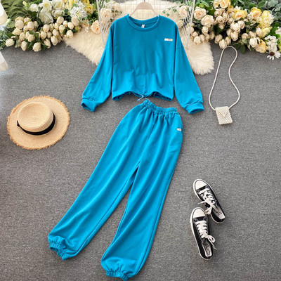 Naiste igapäevane komplekt kahest osast erinevates värvides