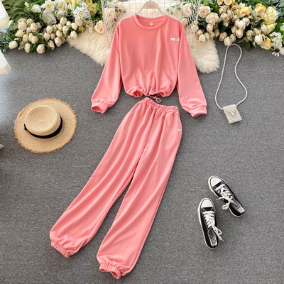 Naiste igapäevane komplekt kahest osast erinevates värvides