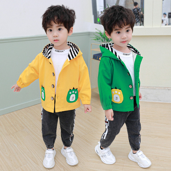 Igapäevane kapuutsiga ja taskutega laste jope poistele