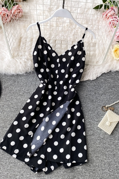 Női aktuális rövid kombiné vékony pánttal