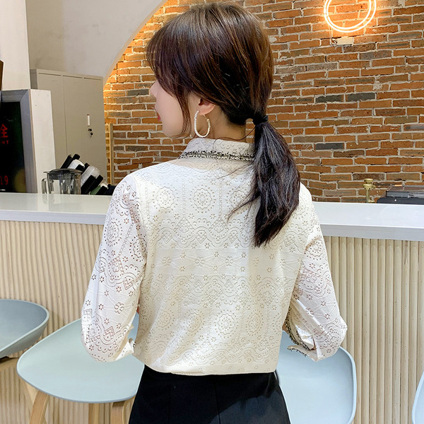 Vabaaja naiste särk pitsi ja klassikalise kraega valge ja must