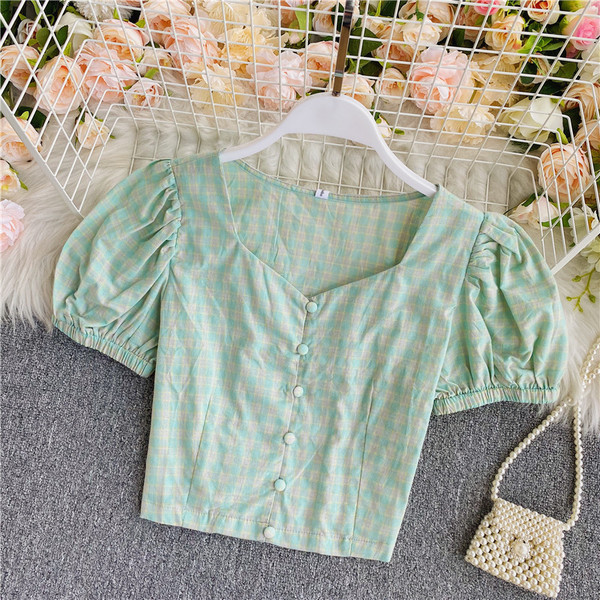 Lezser női rövid kockás ing gombokkal