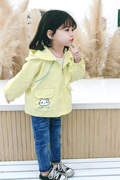 Καθημερινό παιδικό μπουφάν με κουκούλα και απλικέ για κορίτσια