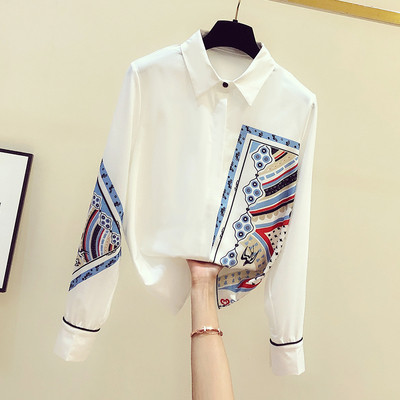 Fehér, hosszú ujjú női ing színes mintával