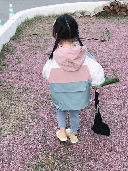 Αθλητικό καθημερινό παιδικό μπουφάν για κορίτσια με κουκούλα και τσέπες