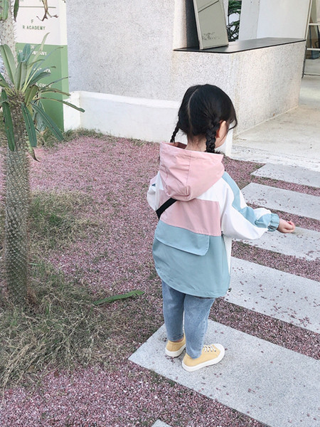 Αθλητικό καθημερινό παιδικό μπουφάν για κορίτσια με κουκούλα και τσέπες