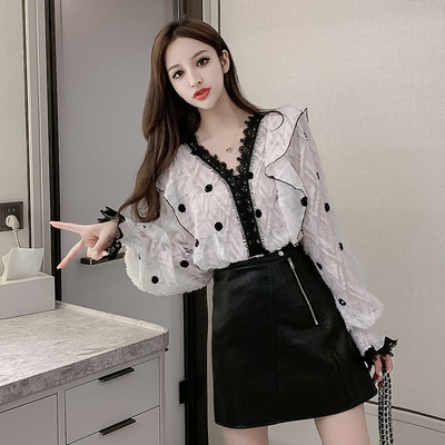 Női csipke ing spitz nyakkivágással és rojtokkal, három színben