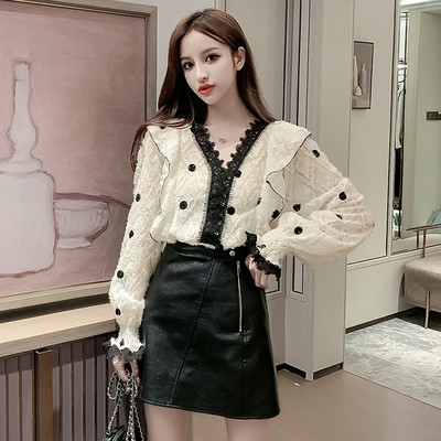 Női csipke ing spitz nyakkivágással és rojtokkal, három színben