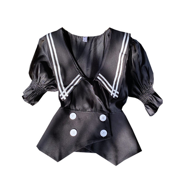 Naiste kaasaegne asümmeetrilise mustriga nööpidega särk