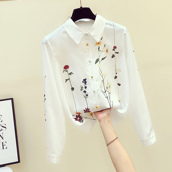 Fehér női ing klasszikus gallérral és virágmotívumokkal