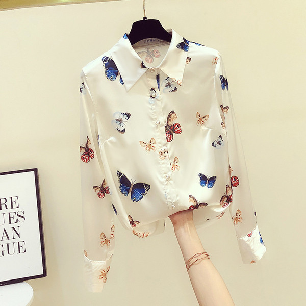 Naiste värviliste liblikatega särk ja suurustega kuni 4XL