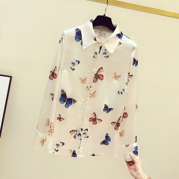 Naiste värviliste liblikatega särk ja suurustega kuni 4XL