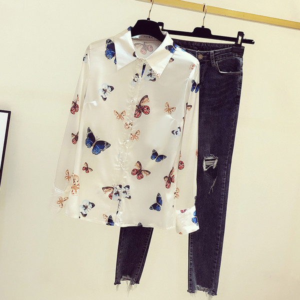 Naiste värviliste liblikatega särk ja suurustega kuni 4XL