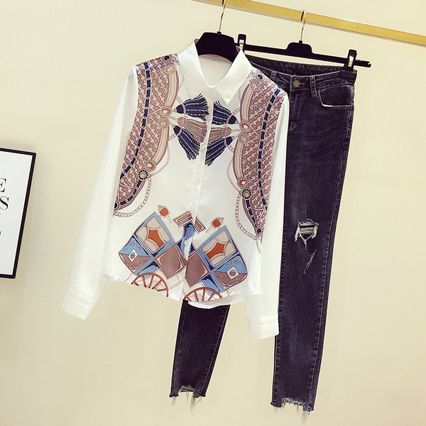 Modern női ing színes mintával és hosszú ujjal