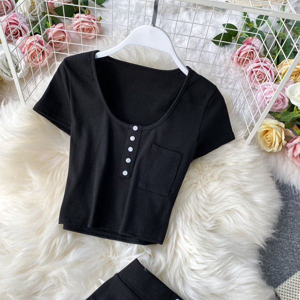 Set de dama de zi cu zi model simplu de pantaloni scurti si bluza