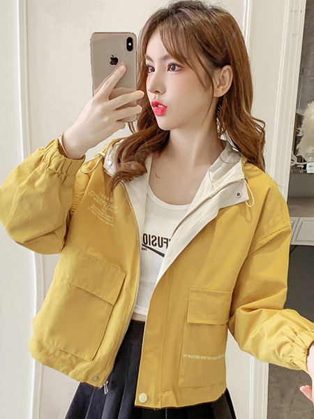 Női alkalmi őszi kabát kapucnival és cipzárral